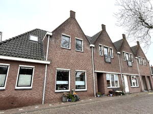 Nieuwe Zijds Burgwal 34B MONNICKENDAM Nieuwe Zijds Burgwal 34B MONNICKENDAM